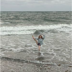 Meet your Posher, Salivia